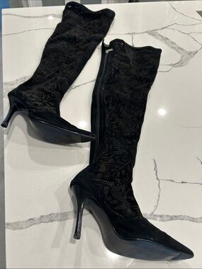 Black Knee-High Stiletto Boots